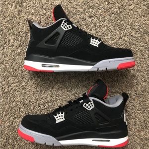 Jordan 4 Bred